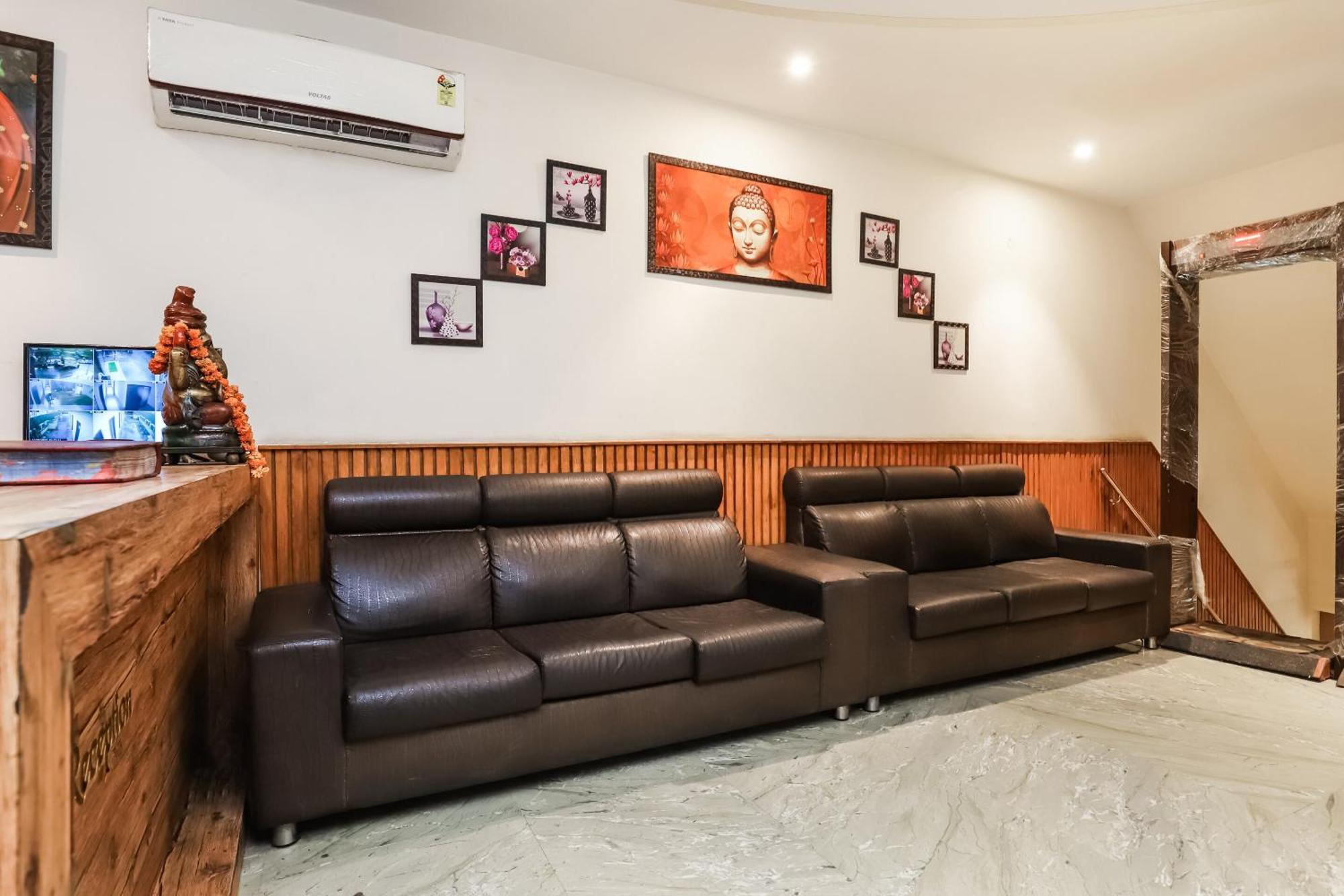Hotel O Shri Sai Delhi  Exterior photo